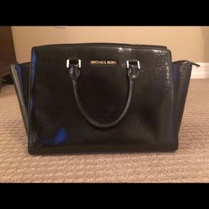 Michael Kors Selma Bag